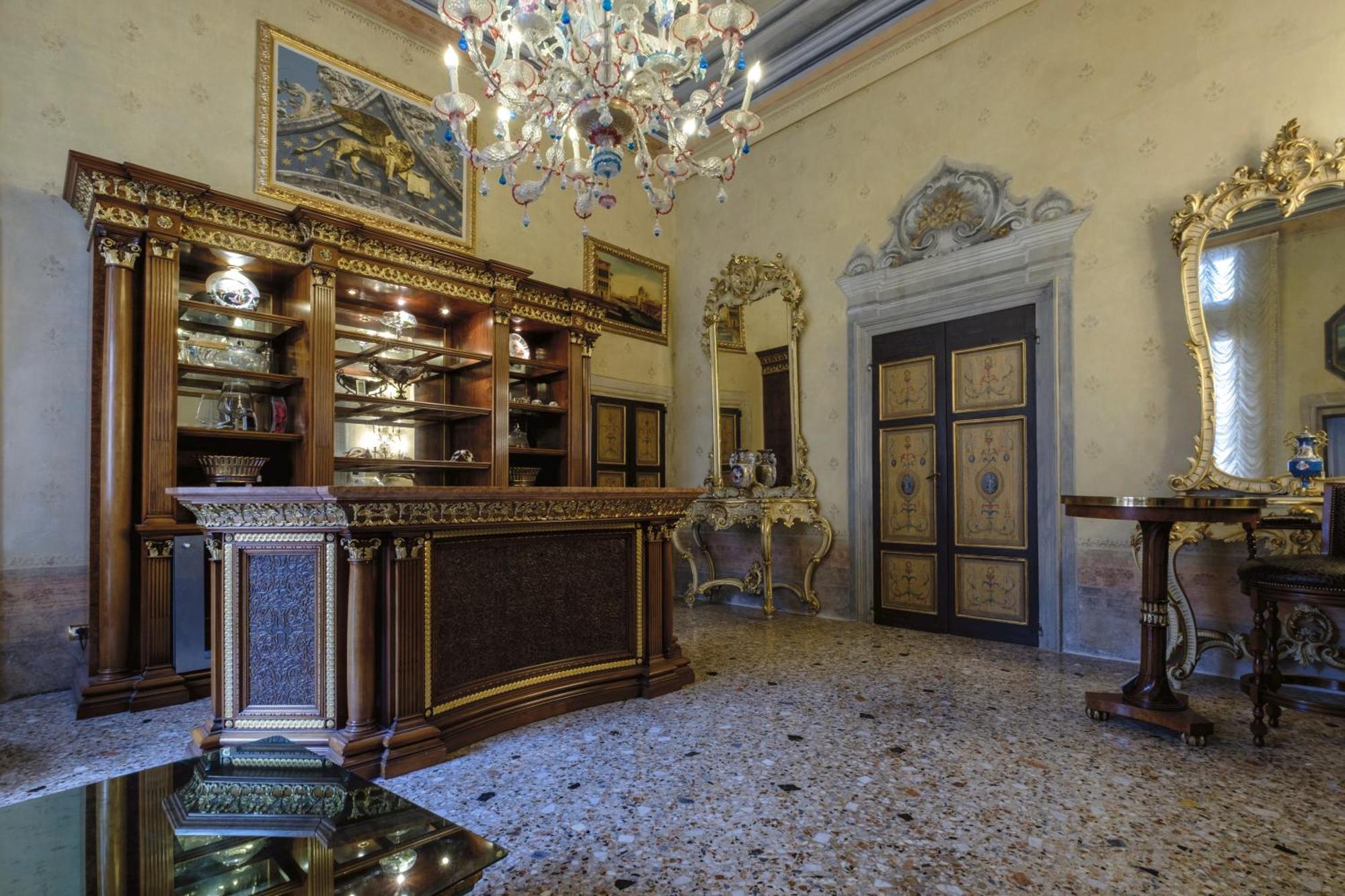 Palazzo Ca' Bernardo By Francesco Molon Hotel Венеция Екстериор снимка