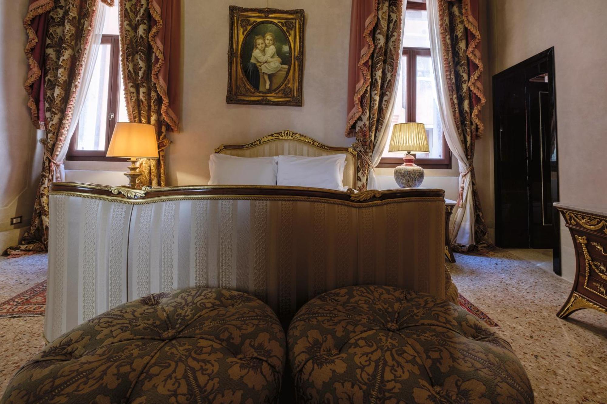 Palazzo Ca' Bernardo By Francesco Molon Hotel Венеция Екстериор снимка