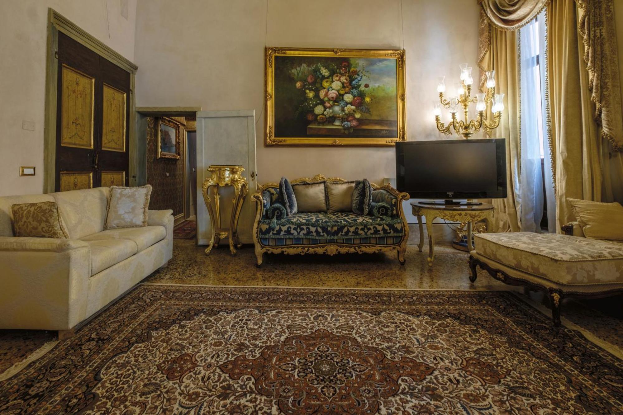 Palazzo Ca' Bernardo By Francesco Molon Hotel Венеция Екстериор снимка